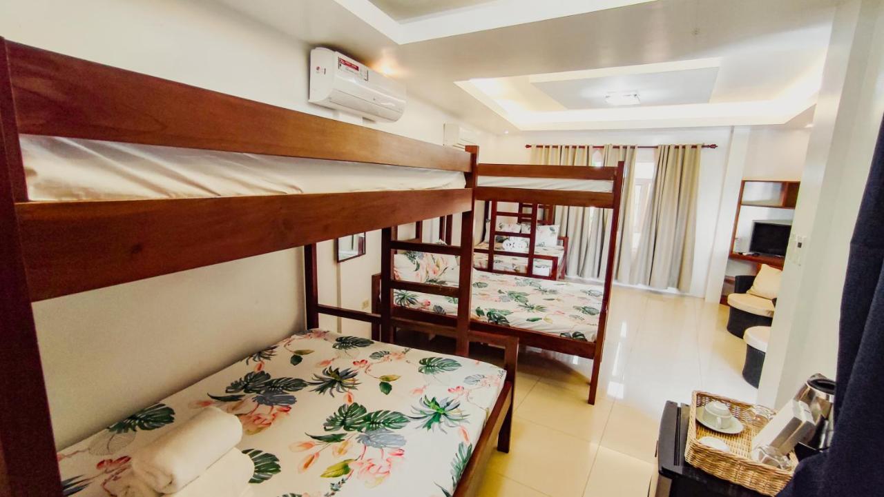 Youhan Beach Resort Сан-Антонио Экстерьер фото